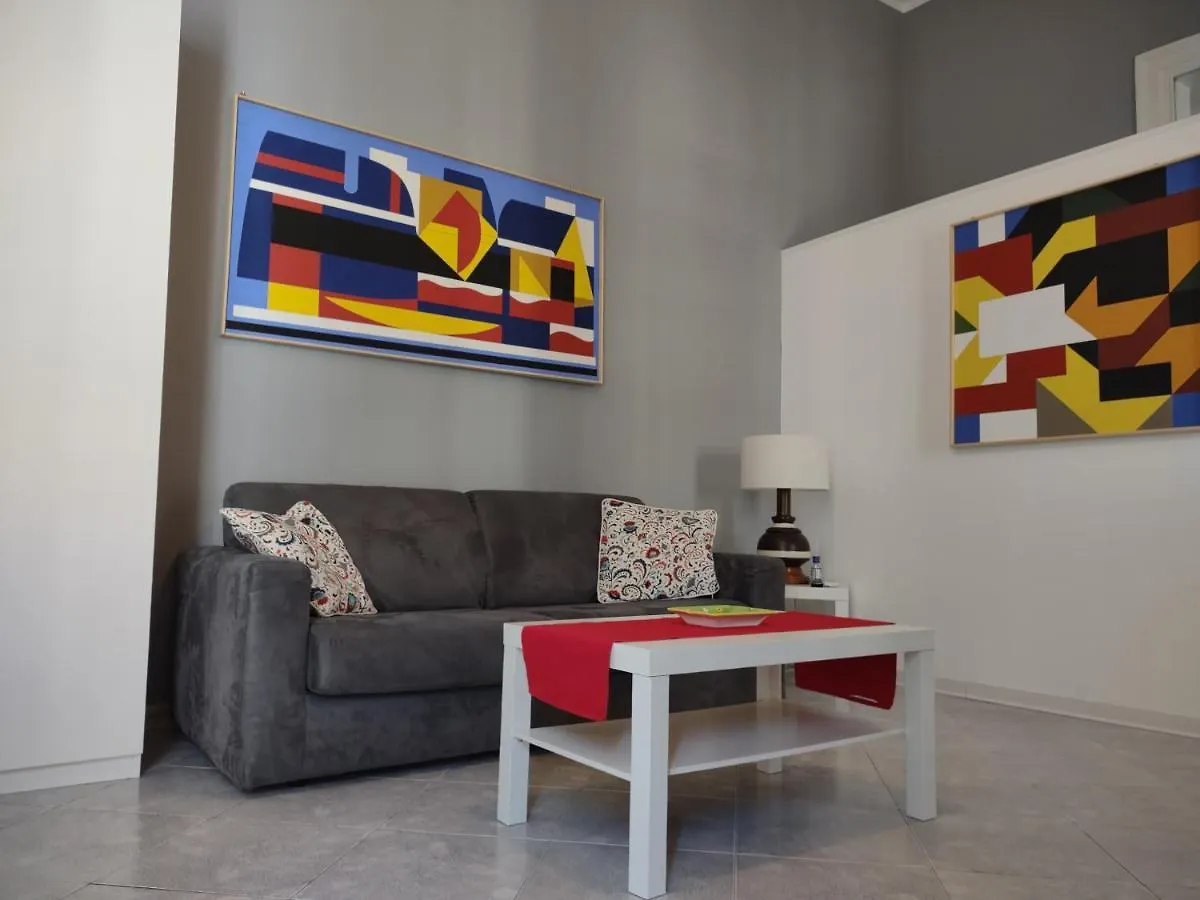 Central Apartment A Due Passi Dal Porto Palermo 0*,  Italy