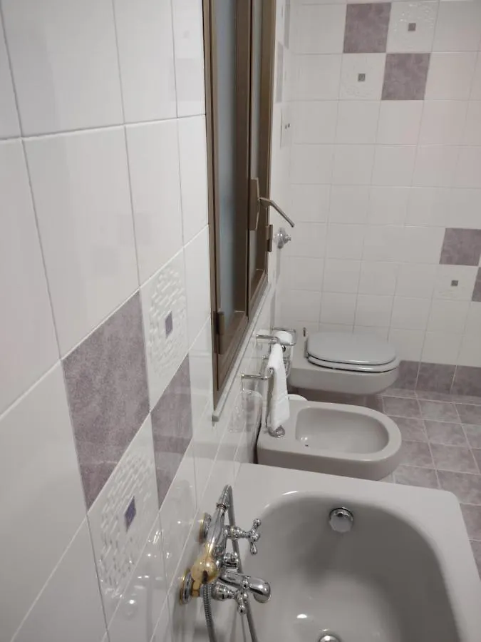 Central Apartment A Due Passi Dal Porto Palermo Italy